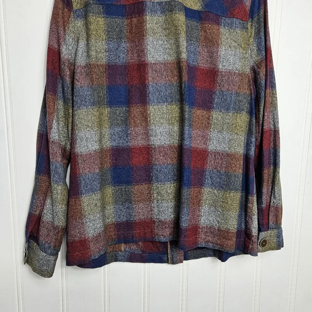 CAbi Barn Jacket Size L Autumn Plaid Pearl Zip Utility Cotton Shacket Multi